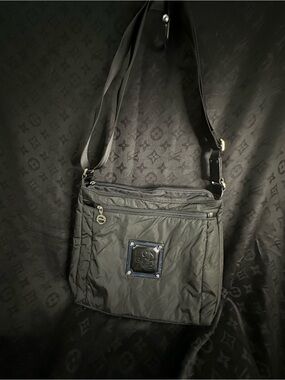 Long champ crossbody nylon